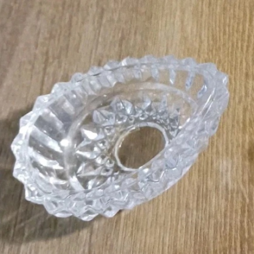 Vintage Clear Crystal Class Small Trinket Dish Storage Ashtray Retro Decor MCM - Picture 6 of 7
